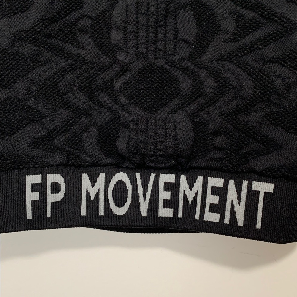 FP MOVEMENT Logo Run The Distance Baby Tee Top Cut Out NWT - Picture 5 of 9
